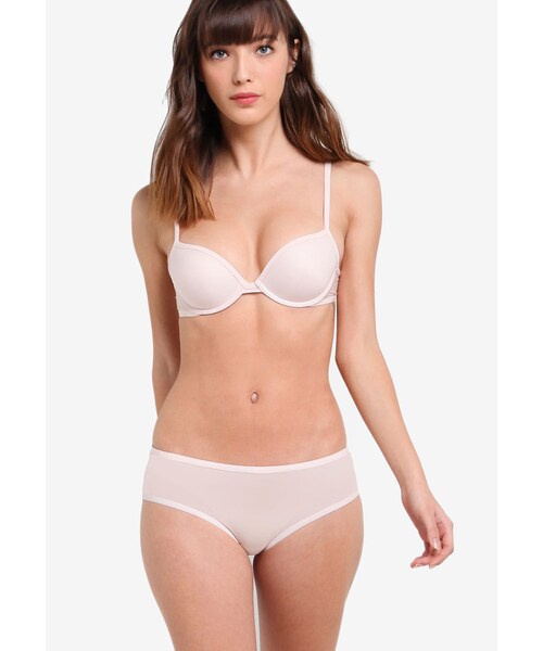 Calvin Klein（カルバン・クライン）の「Sheer Marquisette Hipster Panties（）」 WEAR