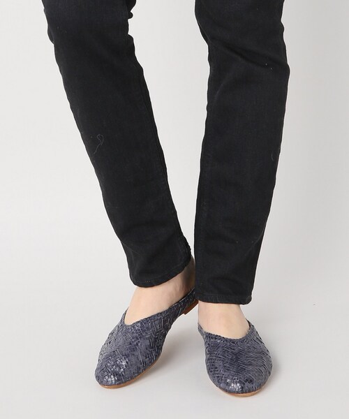 FRAMeWORK（フレームワーク）の「FabioRusconi メッシュスリッパ（シューズ・ベージュ/36/在庫なし/37/38/残り1点）」の13枚目の写真