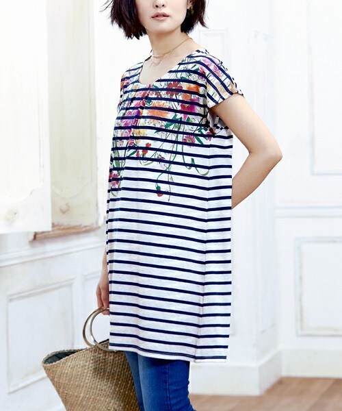 Bou Jeloud（ブージュルード）の「ブライトフラワー　カットチュニック（Tシャツ/カットソー・レディース・A/B/C・FREE）」の12枚目の写真