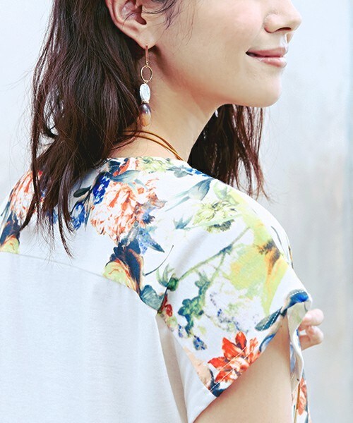 Bou Jeloud（ブージュルード）の「ブライトフラワー　カットチュニック（Tシャツ/カットソー・レディース・A/B/C・FREE）」の8枚目の写真