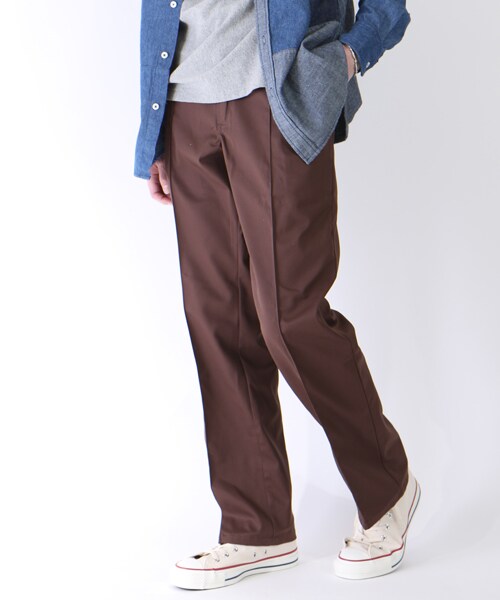 ALEXANDRA(アレキサンドラ)の「プリーツパンツ(パンツ・ホワイト/ブラック/ブラウン/ブルー・44/46)」の3枚目の写真