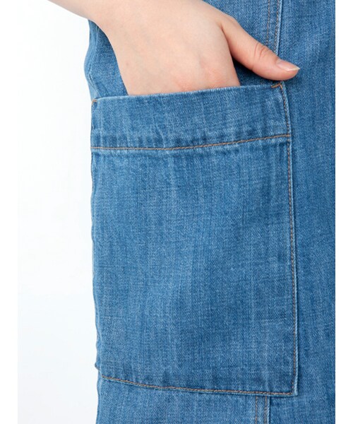 w closet（ダブルクローゼット）の「ヘムラインデニムラップスカート（スカート・レディース・ブルー/ネイビー・FREE）」の9枚目の写真