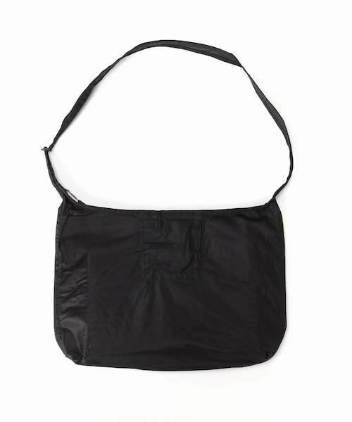 JOURNAL STANDARD(ジャーナルスタンダード)の「MONT-BELL / モンベル : U.L.MONOショルダーL(バッグ・ブラック/フリー/在庫あり)」の3枚目の写真