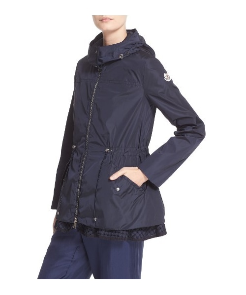 MONCLER（モンクレール）の「Women's Moncler Lotus Water Resistant