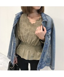 copine | ★再々入荷★大人気！Vネックウエストシャーリングコットンレースブラウス（4color）(シャツ/ブラウス)