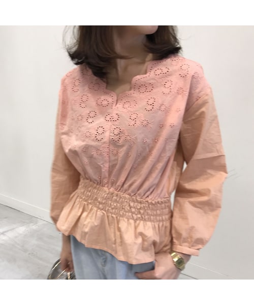 copine（コピン）の「大人気！！Vネックウエストシャーリングコットンレースブラウス（4color）【クリックポスト対象商品】（シャツ/ブラウス・レディース・その他）」の3枚目の写真