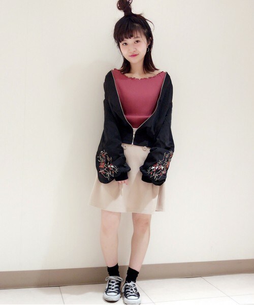 archives（アルシーヴ）の「フロント釦タックスカート（スカート・レディース・ブラック/ベージュ/マスタード・MEDIUM）」の9枚目の写真