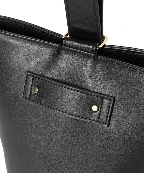 Andemiu（アンデミュウ）の「２ＷＡＹハンドルバケツＢＡＧ（バッグ・ブラック/オレンジ）」の8枚目の写真