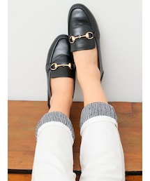 KORMARCH | ６色ゴールド装飾ポイントローファー(その他シューズ)