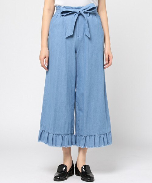 archives（アルシーヴ）の「裾フレアフリンジデニムパンツ（デニムパンツ・レディース・ブルー/ネイビー・MEDIUM）」の3枚目の写真