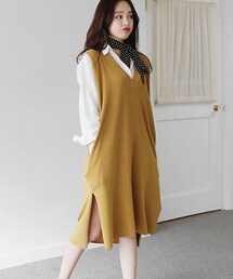 DHOLIC | スリットヘムVネックスリーブレスワンピース(ワンピース)