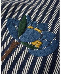45R カルゼヒッコリー　プルメリア刺繍パンツ　サイズ1 45R（フォーティファイブアール）の「カルゼヒッコリー