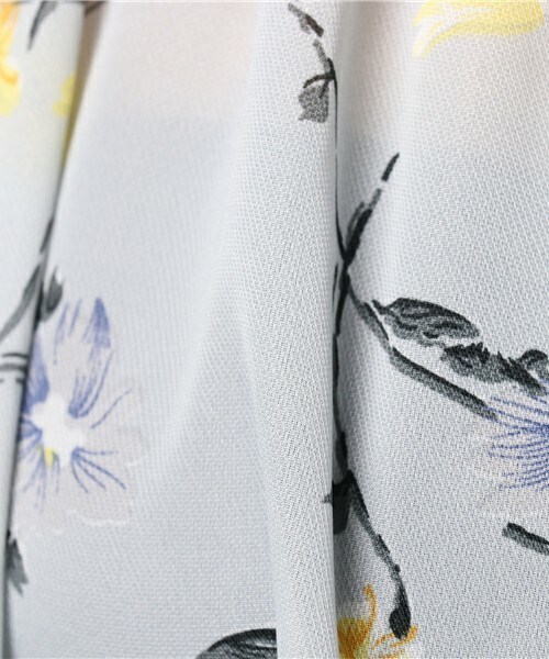 archives（アルシーヴ）の「花柄シャーリングﾌﾞﾗｳｽ（シャツ/ブラウス・レディース・オフホワイト/ブラック/ブルー・MEDIUM）」の10枚目の写真