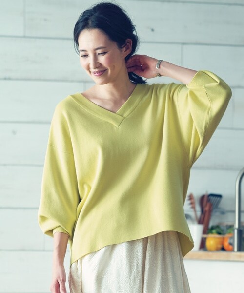 studio CLIP（スタディオクリップ）の「[浜島直子×studio CLIP]カラードルマンプルオーバー（トップス・ピンク/イエロー/サックス）」の3枚目の写真