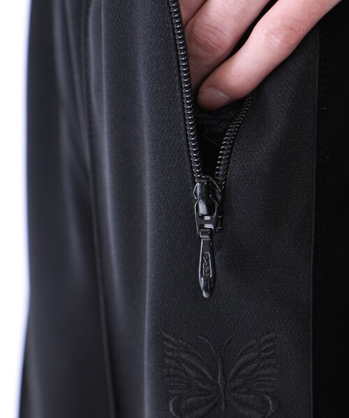 Needles（ニードルス）の「別注 Track Pant Narrow（パンツ・ブラック・S/M）」の6枚目の写真