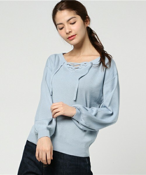 archives（アルシーヴ）の「衿スピンドルプルオーバー（ニット/セーター・レディース・オフホワイト/ブルー/ピンク・MEDIUM）」の2枚目の写真