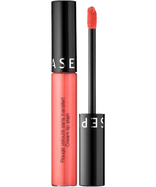 Sephora（セフォラ）の「SEPHORA COLLECTION Cream Lip Stain（ファンデーション・レディース・01 Always Red matte bold classic red/03 Strawberry Kissed matte bright pinky/05 Infinite Rose satin golden peach/04 Coral Crush/06 Pink Souffle/07 Cherry Blossom/08 Whipped Blush/09 Watermelon Slice/10 Mandarin Muse/12 African Violet/13 Marvelous Mauve/14 Blackberry Sorbet/15 Polished Purple/19 Radiant Orchard/20 White Iris/21 Pretty Beige/22 Pink Latte/23 Copper Blush/24 Burnt Sienna/25 Coral Sunset/26 Pretty Auburn/27 Black Cherry/28 Night Bird/29 Dark Forest/30 Sea Mist/31 Siren Song/32 Nude Blush/33 Pink Peony/34 Wisteria Purple/35 Bohemian Purple/37 Pink Frosting/38 Sweet Raspberry/39 Frozen Strawberry/40 Pink Tea/42 Rose Wood/43 Crimson Crush/44 Purple Sunset/45 Chai Latte/18 Flame Red・0.169 oz/ 5 mL）」の5枚目の写真