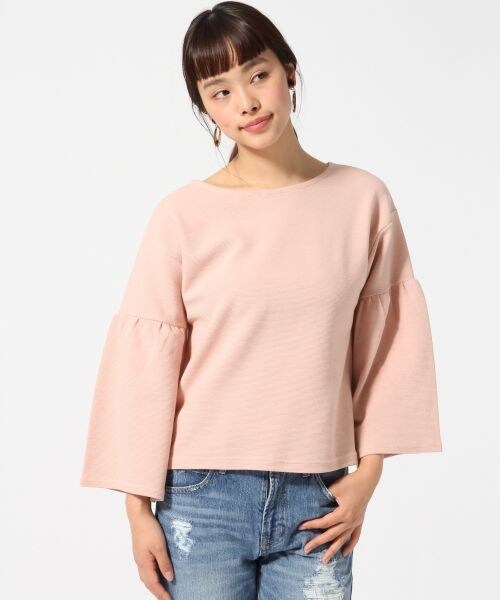 LOWRYS FARM（ローリーズファーム）の「リップルソデフレア（トップス・オフ/ブラック/グレー/ピンク/グリーン）」の5枚目の写真