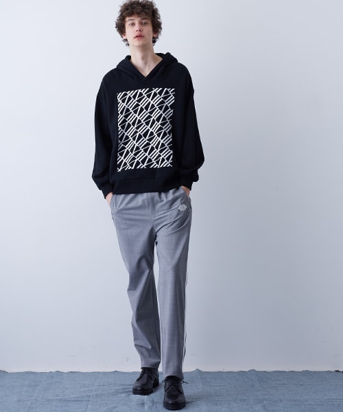 SHAREEF（シャリーフ）の「【ONLINE限定】EMBROIDERY パーカー