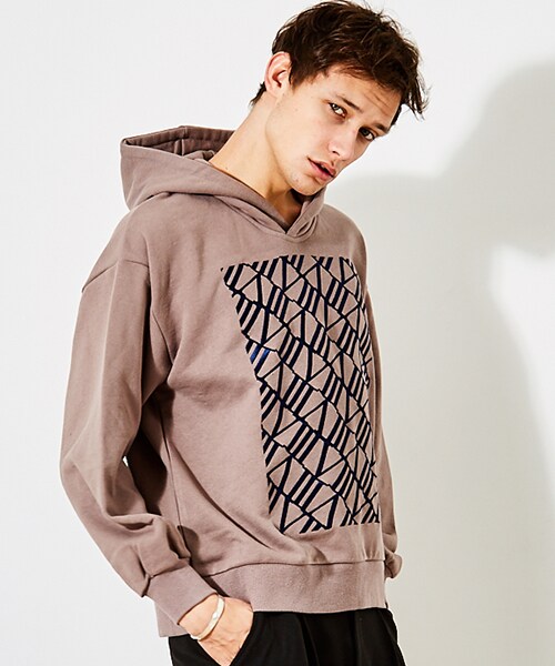 SHAREEF（シャリーフ）の「【ONLINE限定】EMBROIDERY パーカー  