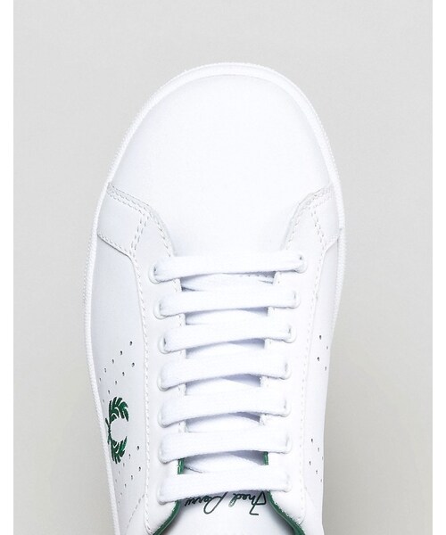 FRED PERRY（フレッドペリー）の「Fred Perry White and Green Leather Sneakers（スニーカー・レディース・White・US 5/US 7/US 6/US 8/US 9/US 10）」の2枚目の写真