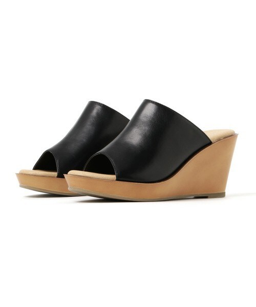 matelasse durer（マトラッセ デュレ）の「【M by mio notis】ウッド調サボサンダル（サンダル・レディース・ブラック/キャメル・22.5cm/23.5cm/24.5cm）」の2枚目の写真