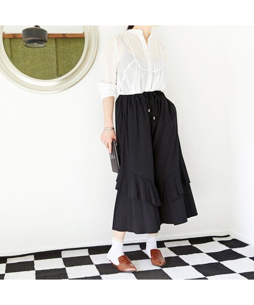 Mannequins JAPON(マヌカンズジャポン)の「Mannequins JAPON(マヌカンズ ジャポン) エスカルゴラッフルパンツ(その他パンツ・レディース・ブラック・38(M))」の1枚目の写真