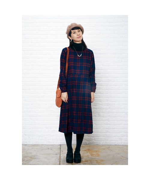 Sunny clouds（サニークラウズ）の「サニークラウズ 熱燗徳利セーター〈レディース〉黒（ニット/セーター・レディース・ブラック・MP/M /L /LL/3L/MT/LT）」の5枚目の写真