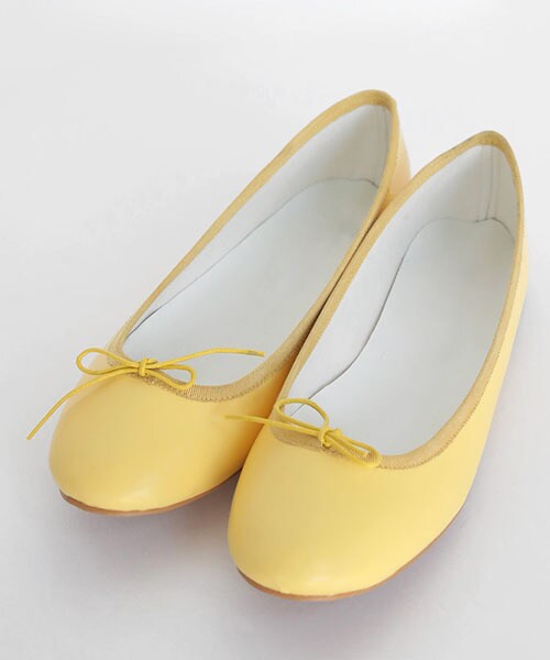 DHOLIC（ディーホリック）の「2TYPEラウンドトゥリボンポイントフラットシューズ（バレエシューズ・レディース・230/235/240/245/250）」の4枚目の写真