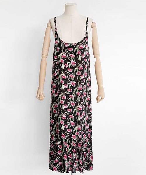 DHOLIC（ディーホリック）の「フローラルパターンロングキャミワンピース（ワンピース・レディース・FREE）」の2枚目の写真