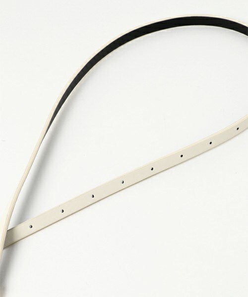 matelasse durer（マトラッセ デュレ）の「リバーシブルベルト（ショルダーバッグ・レディース・オフホワイト/モカ/ピンク・フリー）」の4枚目の写真