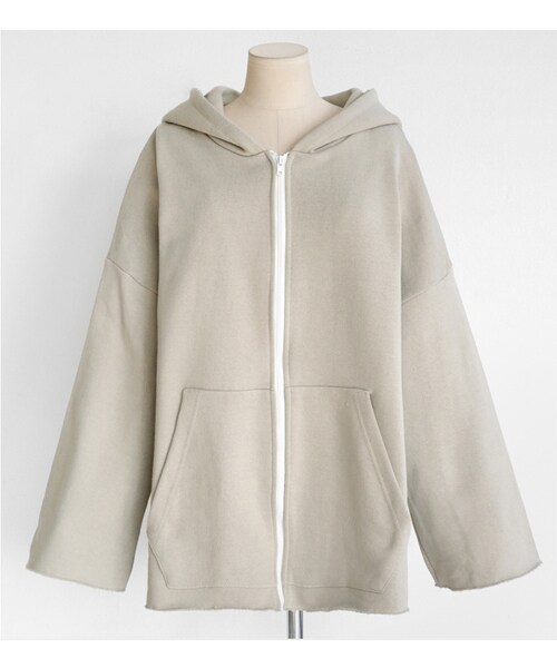 DHOLIC(ディーホリック)の「フレイドヘムオーバーサイズフートジップアップパーカー(パーカー・レディース・FREE)」の2枚目の写真