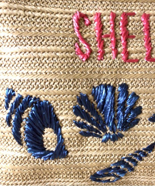 archives（アルシーヴ）の「シェル×ヤシ柄刺繍クラッチバッグ（クラッチバッグ・レディース・ブラック/ネイビー・MEDIUM）」の5枚目の写真