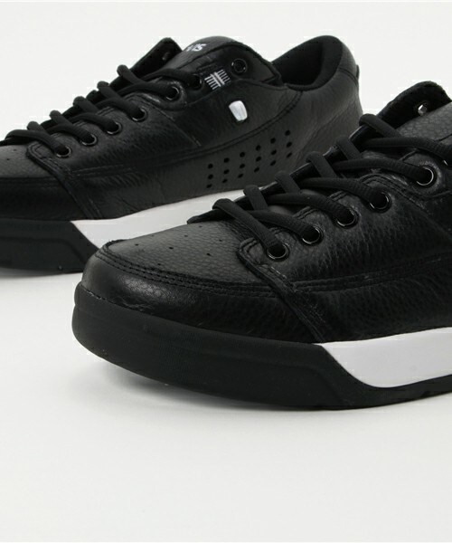 GRAVIS（グラヴィス）の「gravis　TARMAC DLX（スニーカー・メンズ・ホワイト/ブラック/レッド・8/9）」の11枚目の写真