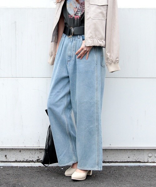 PAGEBOY（ページボーイ）の「タックペインターデニムパンツ（パンツ・レディース・サックス/ブルー/インディゴ・S/M）」の6枚目の写真