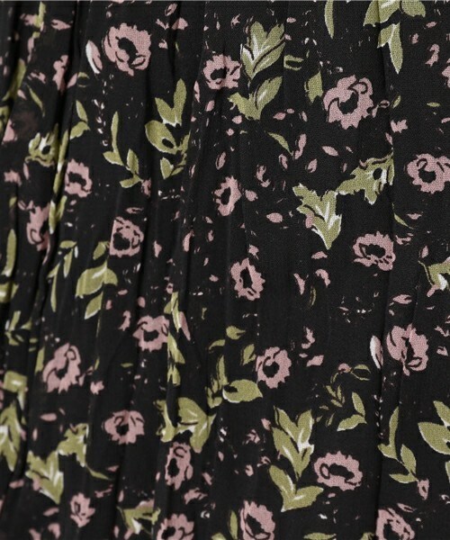 archives（アルシーヴ）の「花柄ワッシャープリーツスカート（スカート・レディース・ブラック/イエロー/レッド・MEDIUM）」の10枚目の写真