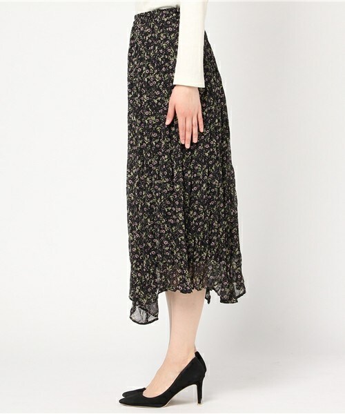 archives（アルシーヴ）の「花柄ワッシャープリーツスカート（スカート・レディース・ブラック/イエロー/レッド・MEDIUM）」の5枚目の写真