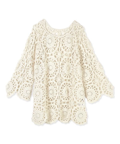 flower（フラワー）の「crochet onepiece～ｸﾛｯｼｪﾜﾝﾋﾟｰｽ（ワンピース・レディース・beige/white・FREE）」の2枚目の写真