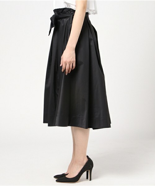INTERPLANET（インタープラネット）の「リボン付タックフレアミディ丈スカート（スカート・レディース・ブラック/オリーブ/ブルー・FREE）」の5枚目の写真