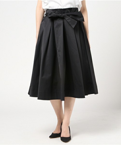 INTERPLANET（インタープラネット）の「リボン付タックフレアミディ丈スカート（スカート・レディース・ブラック/オリーブ/ブルー・FREE）」の2枚目の写真