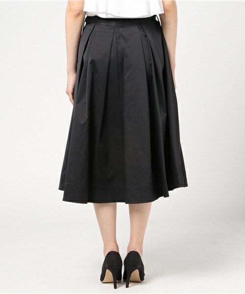 INTERPLANET（インタープラネット）の「リボン付タックフレアミディ丈スカート（スカート・レディース・ブラック/オリーブ/ブルー・FREE）」の6枚目の写真