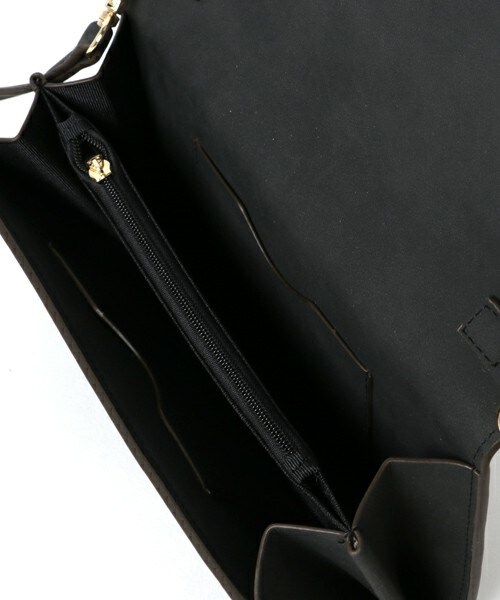 matelasse durer（マトラッセ デュレ）の「フェイクスエードSAIFU　バッグ（ショルダーバッグ・レディース・ブラック/ベージュ/ピンク・フリー）」の7枚目の写真