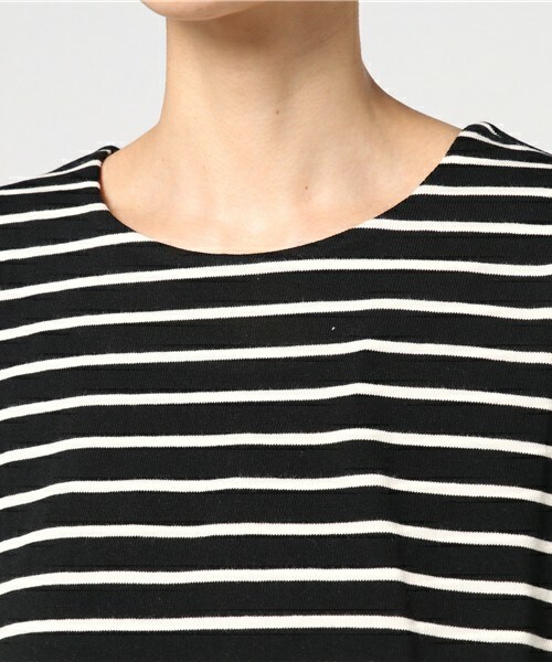 INTERPLANET（インタープラネット）の「フレアスレーブボーダーカットソー（Tシャツ/カットソー・レディース・オフホワイト/ブラック・FREE）」の6枚目の写真