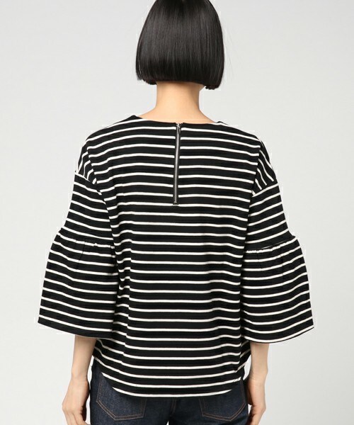 INTERPLANET（インタープラネット）の「フレアスレーブボーダーカットソー（Tシャツ/カットソー・レディース・オフホワイト/ブラック・FREE）」の5枚目の写真