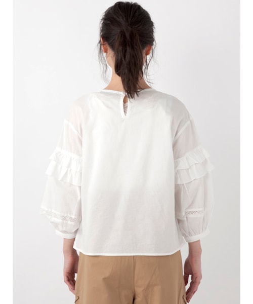 w closet（ダブルクローゼット）の「レース切替刺繍入りブラウス（トップス・レディース・オフホワイト/Lピンク/ブラック・FREE）」の6枚目の写真