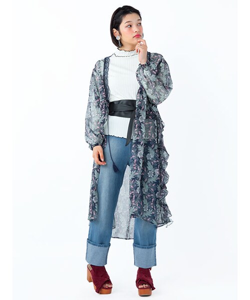 w closet（ダブルクローゼット）の「ロールアップストレートデニム（パンツ・レディース・ブリーチ/ブルー/ネイビー・FREE）」の15枚目の写真