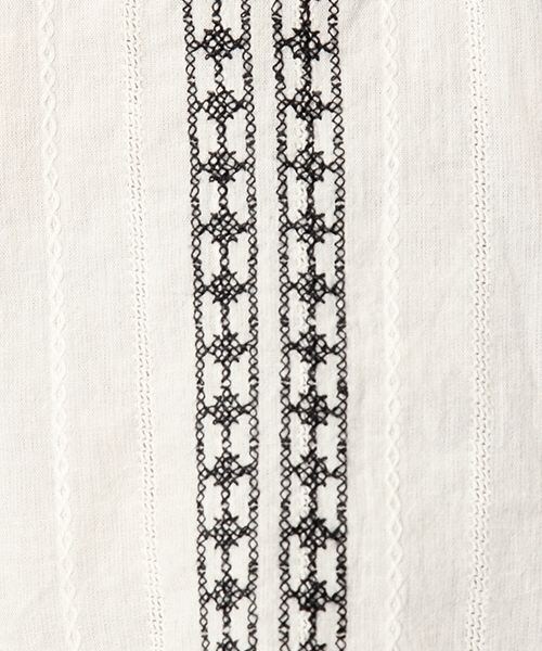 BABYLONE - 【むー】BABYLONE フラワー刺繍ブラウス BABYLONE（バビロン）の「フラワー刺繍ブラウス（）」 - WEAR