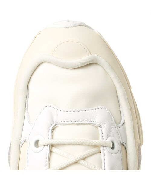 RAF SIMONS（ラフシモンズ）の「Raf Simons +adidas Originals Ozweego Bunny Rubber, Mesh and Leather Sneakers（スニーカー・メンズ・White・UK11/UK7/UK7.5/UK8/UK8.5/UK9）」の2枚目の写真