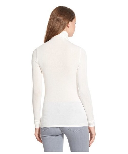 no brand(ノーブランド)の「Women's Chelsea28 Layering Turtleneck(ニット/セーター・レディース・Black/Grey/White・XX-Small/Large/Medium/Small/X-Large/X-Small)」の6枚目の写真