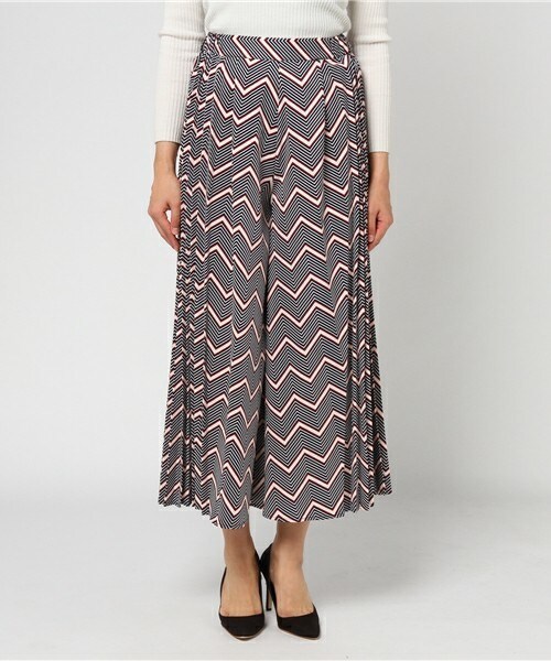 archives（アルシーヴ）の「幾何学柄サイドプリーツパンツ（その他パンツ・レディース・グレー/ネイビー/イエロー・MEDIUM）」の3枚目の写真